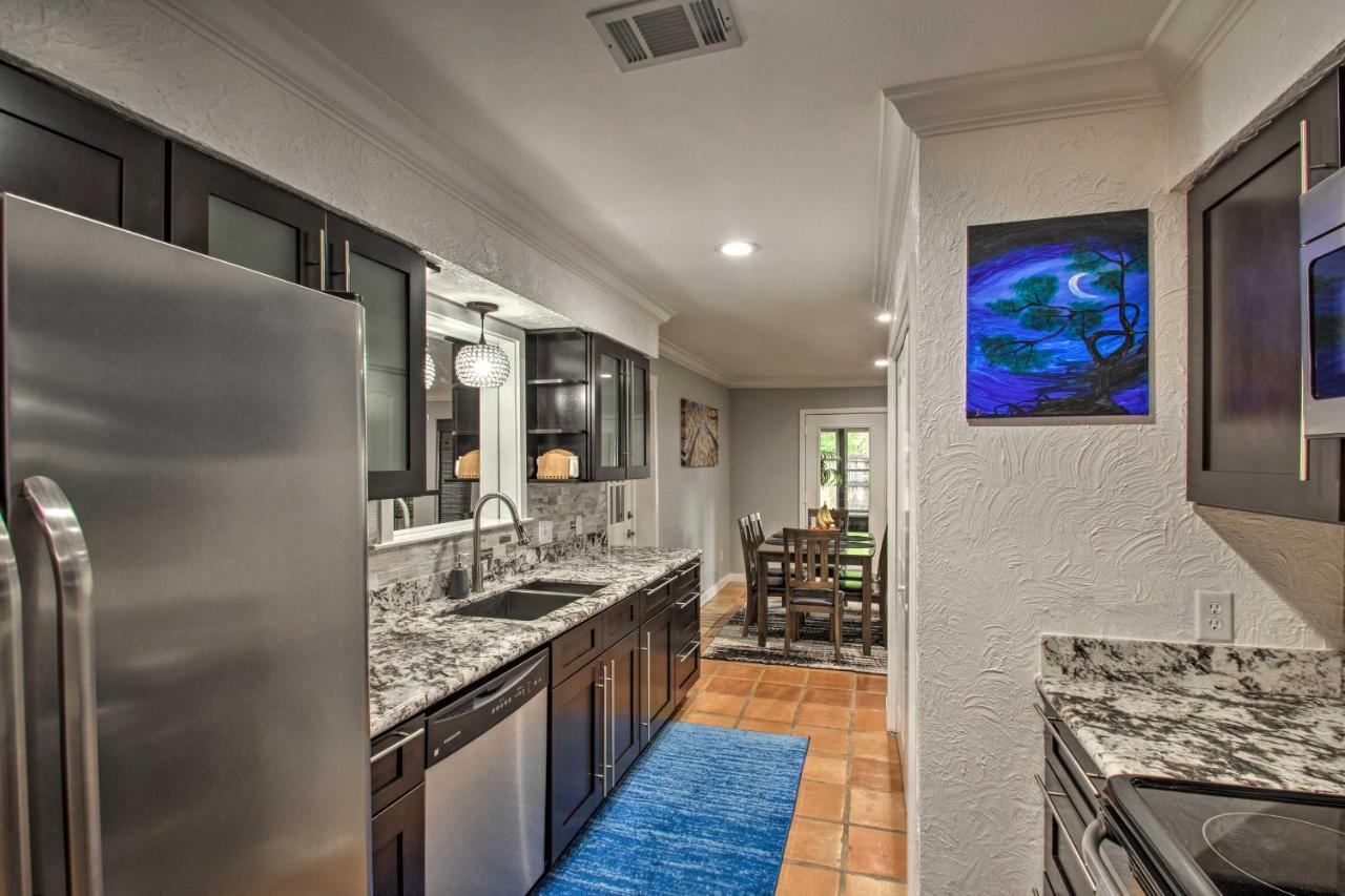 2-Story Pensacola Home With Game Room And Private Yard Экстерьер фото